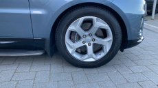 Land Rover Range Rover Sport 2.0 P400e HSE 5dr Auto Estate